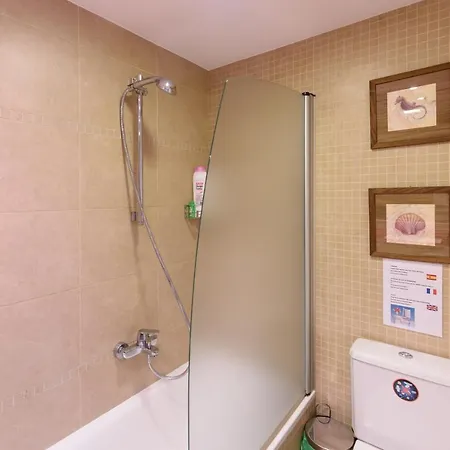 Apartment Ramblasrentals Cozy Renovated 2br With Balcony Lift 20m Rambla - Parking - Wifi *