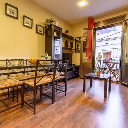 Ramblasrentals Cozy Renovated 2br With Balcony Lift 20m Rambla - Parking - Wifi